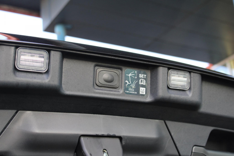 Ford Mustang Mach-E Extended Premium AWD 98 kWh | Panoramadak | Technology Pack + | 1.500kg Trekgewicht