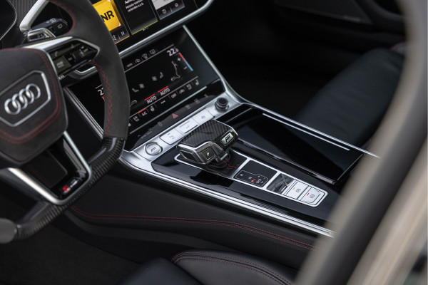 Audi RS6 Avant 4.0TFSI 700pk Quattro ABT Keramisch B&O Advanced Standkachel Pano