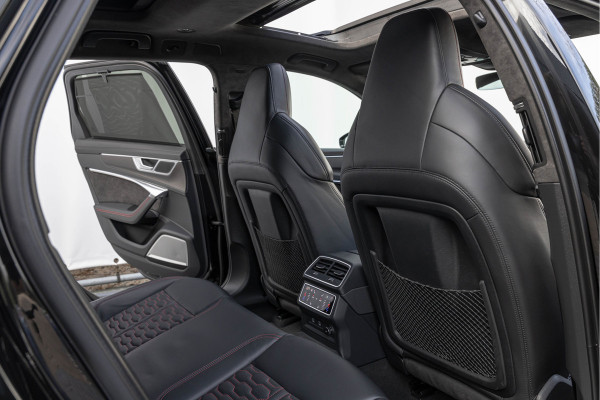 Audi RS6 Avant 4.0TFSI 700pk Quattro ABT Keramisch B&O Advanced Standkachel Pano