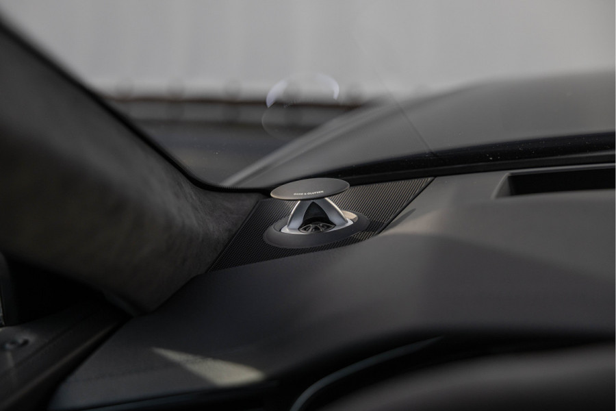 Audi RS6 Avant 4.0TFSI 700pk Quattro ABT Keramisch B&O Advanced Standkachel Pano