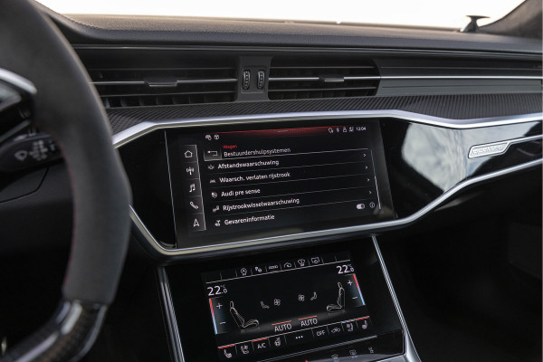 Audi RS6 Avant 4.0TFSI 700pk Quattro ABT Keramisch B&O Advanced Standkachel Pano