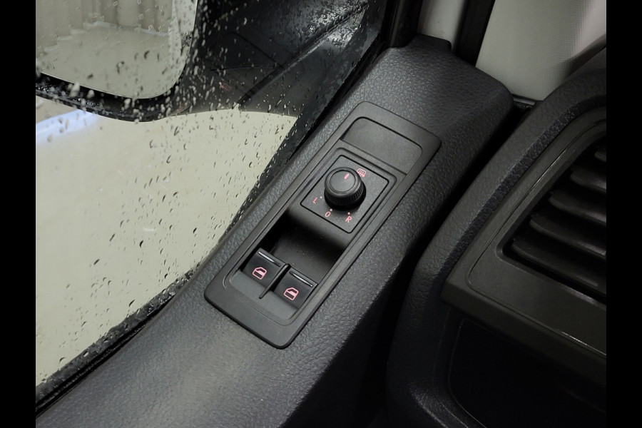 Volkswagen Transporter 2.0TDI 150pk L2/H1 Automaat Euro 6!