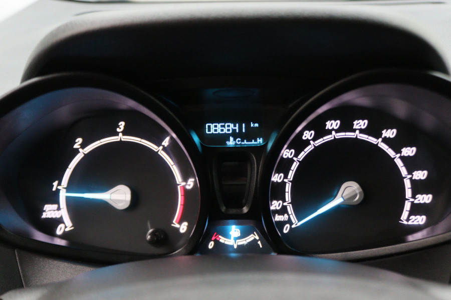 Ford Transit Courier 1.5 TDCI Trend Leer, Airco, Trekhaak, Side-Bars, PDC