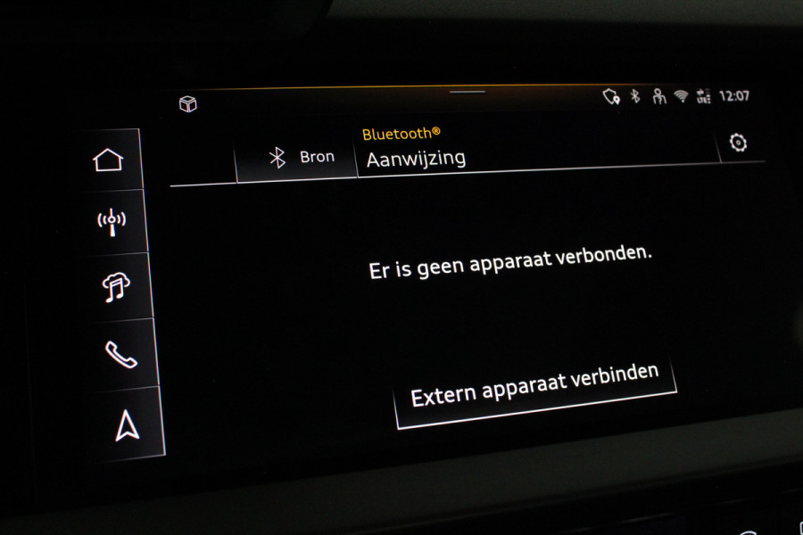 Audi A3 Sportback 30 TFSI S line edition Pano.schuif/Daytona Gray/Optiek Zwart plus pakket/18 inch RS/Camera...