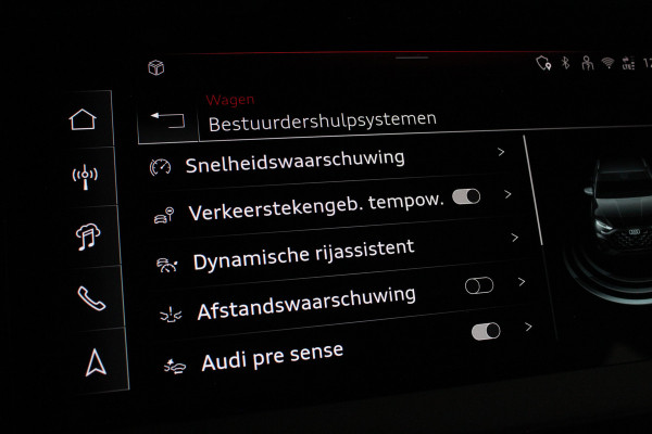 Audi A3 Sportback 30 TFSI S line edition Pano.schuif/Daytona Gray/Optiek Zwart plus pakket/18 inch RS/Camera...