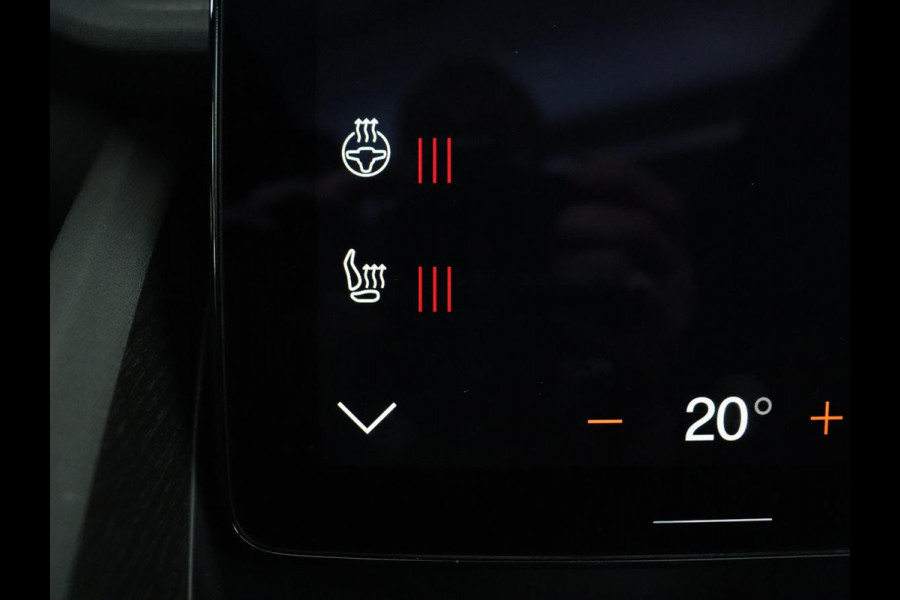 Polestar 2 Long Range Dual Motor Launch Edition 78kWh | Panoramadak | 360 Camera | Achterbankverwarming | Adaptive cruise | Carplay | Camera | Stoelverwarming | Keyless