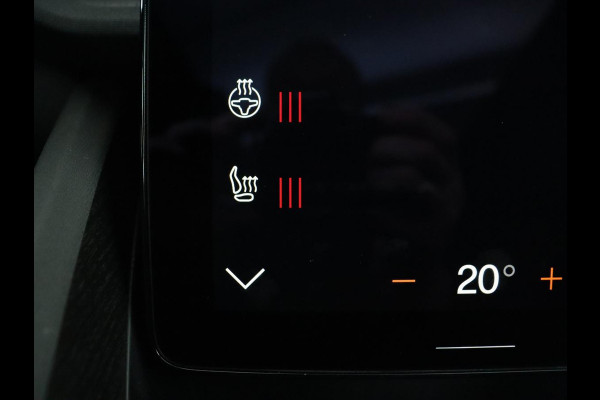 Polestar 2 Long Range Dual Motor Launch Edition 78kWh | Panoramadak | 360 Camera | Achterbankverwarming | Adaptive cruise | Carplay | Camera | Stoelverwarming | Keyless