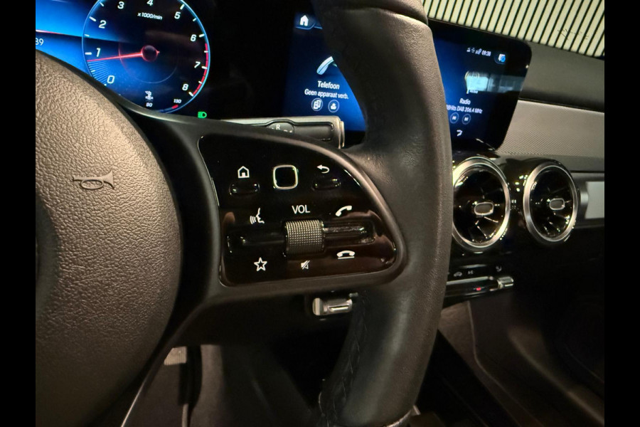 Mercedes-Benz Glb 180 Business Solution-WIDESCREEN-CAMERA-STOELCOMFORT-NL AUTO