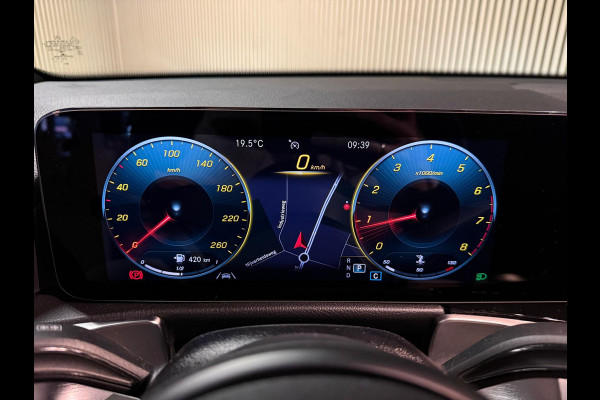 Mercedes-Benz Glb 180 Business Solution-WIDESCREEN-CAMERA-STOELCOMFORT-NL AUTO