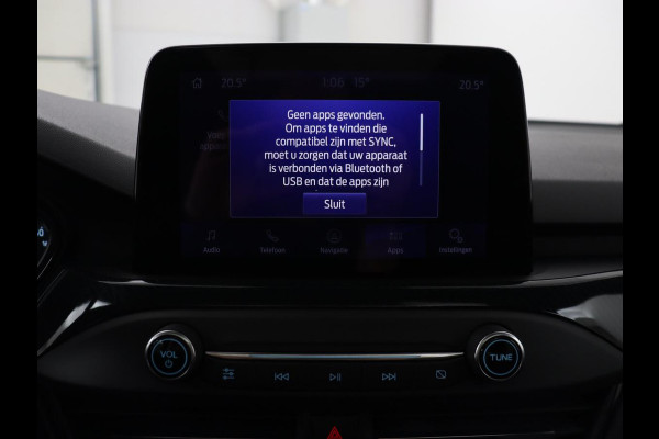 Ford Focus 1.0 EcoBoost ST Line | Panoramadak | Camera | Carplay | Navigatie | Full LED | Climate control | Keyless | Cruise control | Bluetooth | Parkeerhulp