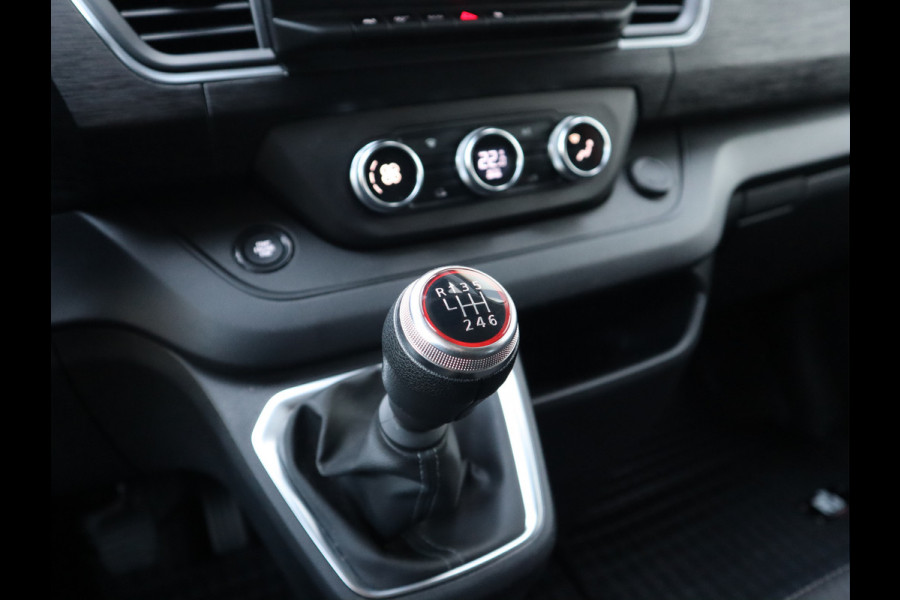 Renault Trafic 2.0 Blue dCi 150pk Euro 6 L2 Lang - Apple - Camera - Trekhaak