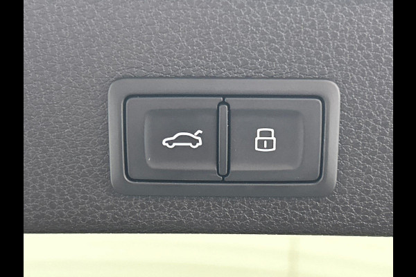 Audi Q3 Sportback 35 TFSI S-Line | Pano/Dak | Leder | Elek/Trekhaak | Camera