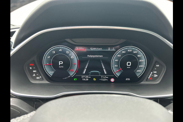 Audi Q3 Sportback 35 TFSI S-Line | Pano/Dak | Leder | Elek/Trekhaak | Camera
