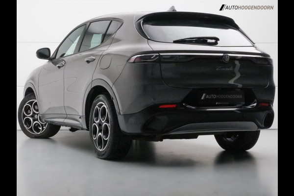 Alfa Romeo Tonale 1.3T PHEV Ti (SFEERVERLICHTING,ADAPTIVE CRUISE,360 CAMERA,KEYLESS,LED,DIGITAAL COCKPIT,CLIMATE,TOPCONDITIE)