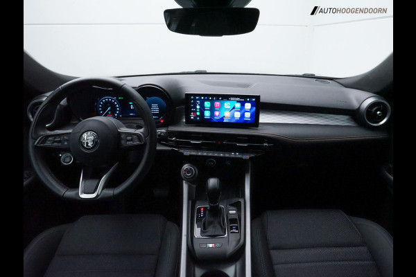 Alfa Romeo Tonale 1.3T PHEV Ti (SFEERVERLICHTING,ADAPTIVE CRUISE,360 CAMERA,KEYLESS,LED,DIGITAAL COCKPIT,CLIMATE,TOPCONDITIE)