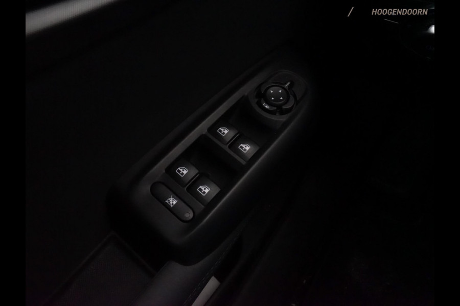 Alfa Romeo Tonale 1.3T PHEV Ti (SFEERVERLICHTING,ADAPTIVE CRUISE,360 CAMERA,KEYLESS,LED,DIGITAAL COCKPIT,CLIMATE,TOPCONDITIE)