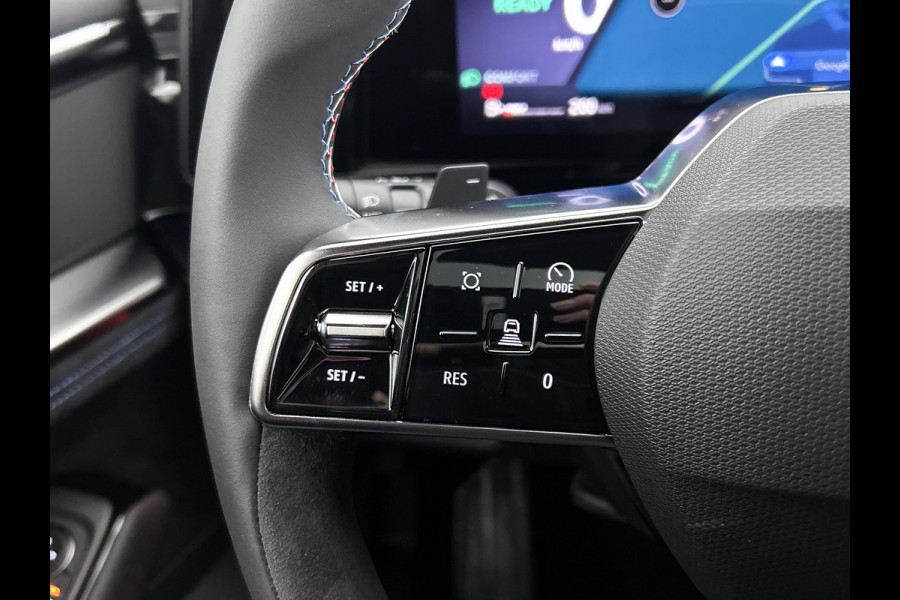 Renault Austral E-Tech full hybrid 200PK Iconic esprit Alpine | PANORAMADAK | 360 Camera | Winterpack | | NIEUW MODEL