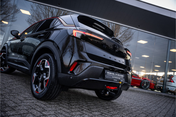 Opel Mokka Electric Level 4 50 kWh ** Leder ** Navigatie ** Trekhaak ** 18inch Rijbereik tot 457km (WLTP)