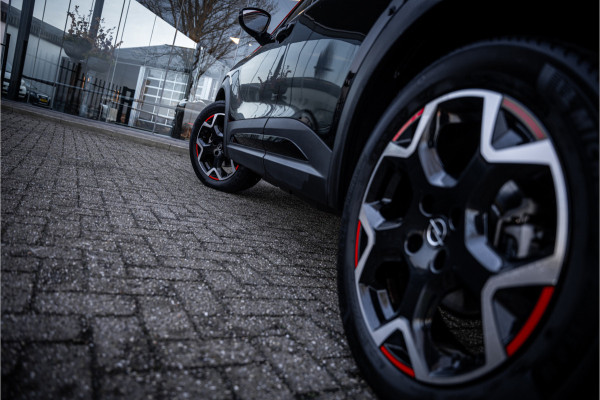 Opel Mokka Electric Level 4 50 kWh ** Leder ** Navigatie ** Trekhaak ** 18inch Rijbereik tot 457km (WLTP)