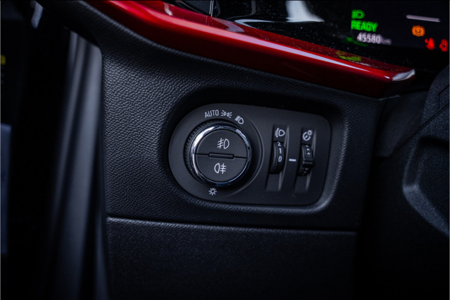 Opel Mokka Electric Level 4 50 kWh ** Leder ** Navigatie ** Trekhaak ** 18inch Rijbereik tot 457km (WLTP)