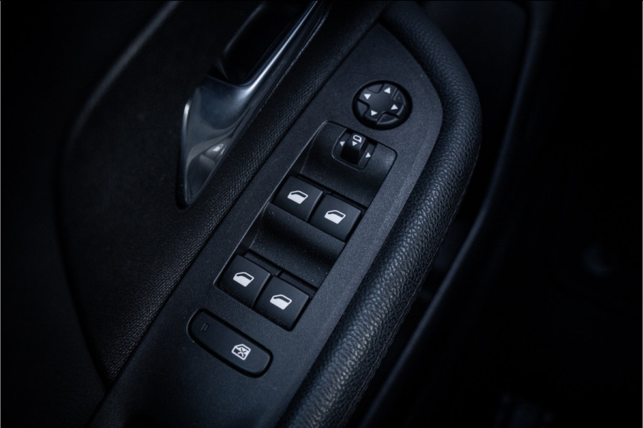 Opel Mokka Electric Level 4 50 kWh ** Leder ** Navigatie ** Trekhaak ** 18inch Rijbereik tot 457km (WLTP)