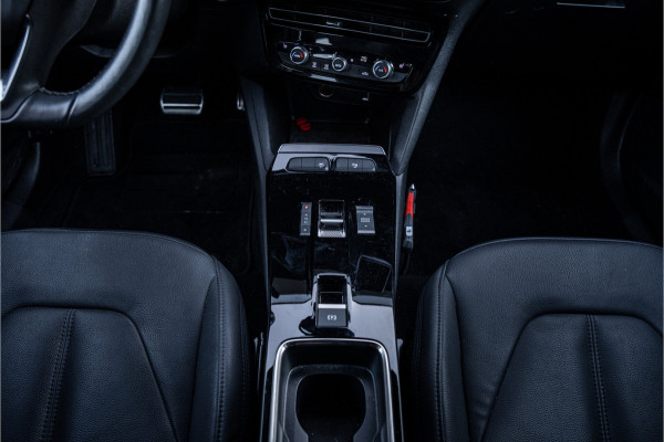 Opel Mokka Electric Level 4 50 kWh ** Leder ** Navigatie ** Trekhaak ** 18inch Rijbereik tot 457km (WLTP)