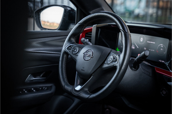 Opel Mokka Electric Level 4 50 kWh ** Leder ** Navigatie ** Trekhaak ** 18inch Rijbereik tot 457km (WLTP)
