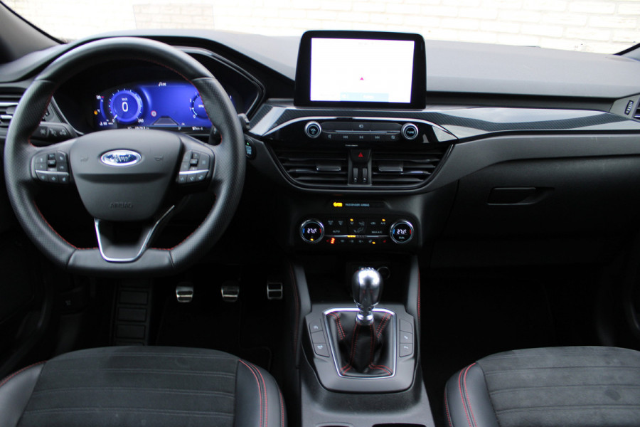 Ford Kuga 1.5 EcoBoost ST-Line X | Adaptieve cruise | BLIS | Camera | Trekhaak | Winterpack