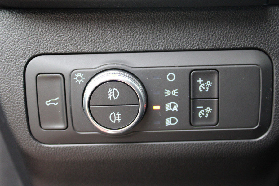 Ford Kuga 1.5 EcoBoost ST-Line X | Adaptieve cruise | BLIS | Camera | Trekhaak | Winterpack