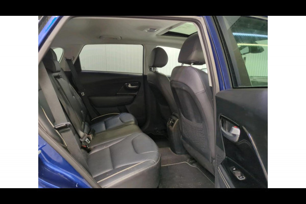 Kia e-Niro ExecutiveLine 64 kWh | Panoramadak | Leder | Achteruitrijcamera | Stoel- Verwarming & Koeling | Adaptive Cruise |