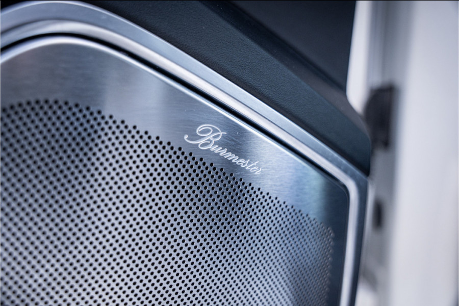 Porsche Cayenne 4.0 Turbo ** PCCB** Burmester ** Approved ** Panodak ** Trekhaak ** 18-weg Sportstoelen 4WS ** Adapt. Cruise ** Softclose ** NP 237K ** NAP ** NL auto!!