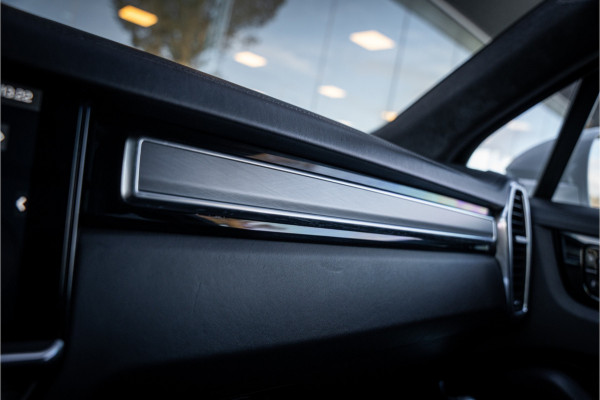 Porsche Cayenne 4.0 Turbo ** PCCB** Burmester ** Approved ** Panodak ** Trekhaak ** 18-weg Sportstoelen 4WS ** Adapt. Cruise ** Softclose ** NP 237K ** NAP ** NL auto!!