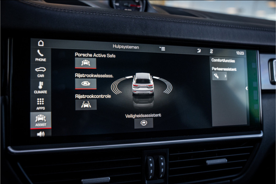 Porsche Cayenne 4.0 Turbo ** PCCB** Burmester ** Approved ** Panodak ** Trekhaak ** 18-weg Sportstoelen 4WS ** Adapt. Cruise ** Softclose ** NP 237K ** NAP ** NL auto!!