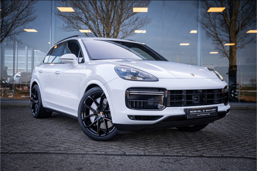 Porsche Cayenne 4.0 Turbo ** PCCB** Burmester ** Approved ** Panodak ** Trekhaak ** 18-weg Sportstoelen 4WS ** Adapt. Cruise ** Softclose ** NP 237K ** NAP ** NL auto!!