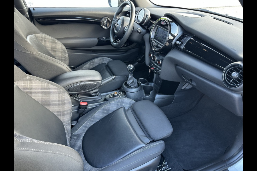 MINI Mini 1.5 Cooper Chili NAVI! KEYLESS! LEDER!