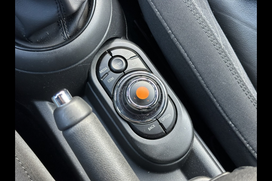 MINI Mini 1.5 Cooper Chili NAVI! KEYLESS! LEDER!