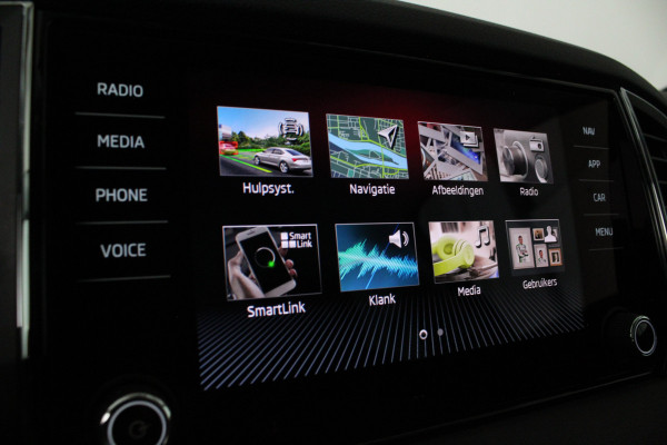 Škoda Karoq 1.5 TSI ACT Style > 150pk Camera/Adapt.cruise/Elektr.klep/keyless