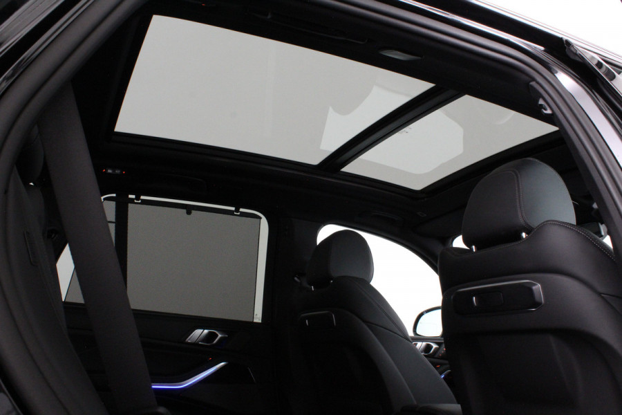 BMW X5 xDrive50e 490pk > Innovatie-pakket/Trekhaak/Travel-pakket/Shadow line