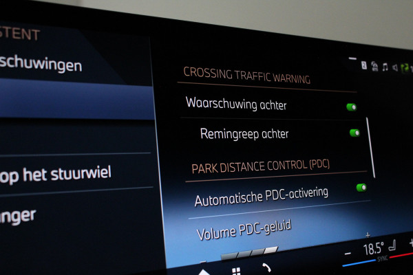 BMW X5 xDrive50e 490pk > Innovatie-pakket/Trekhaak/Travel-pakket/Shadow line