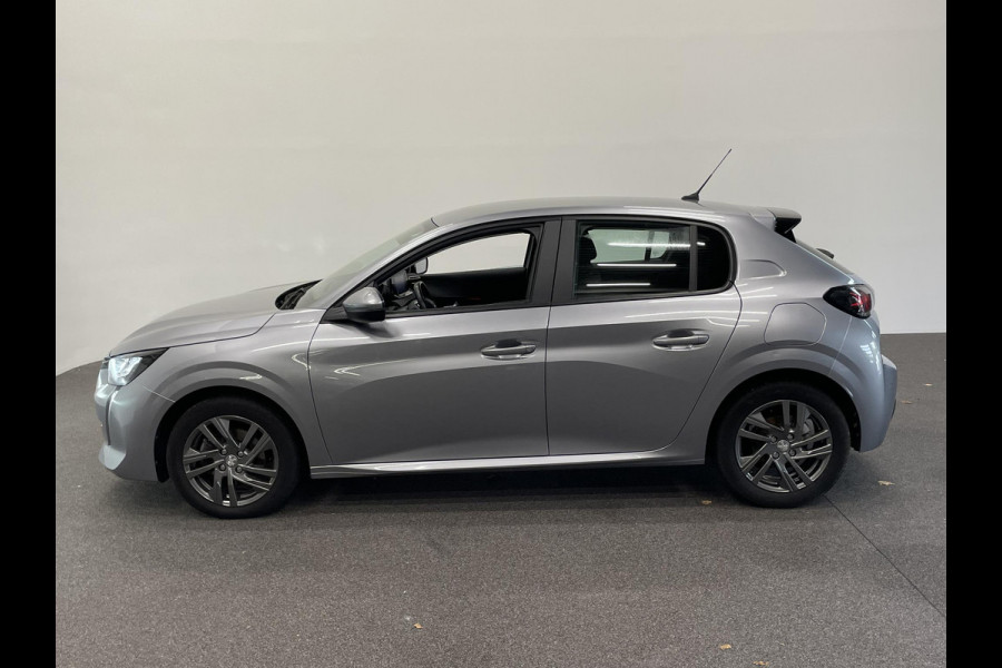 Peugeot 208 1.2 PureTech 100pk Active Pack | Navigatie | Apple Carplay/Android Auto | Parkeersensoren achter | Cruise Control | Airco | Lichtmetalen velgen