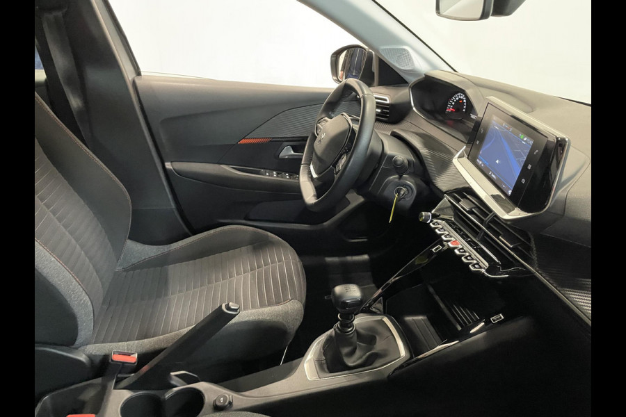 Peugeot 208 1.2 PureTech 100pk Active Pack | Navigatie | Apple Carplay/Android Auto | Parkeersensoren achter | Cruise Control | Airco | Lichtmetalen velgen
