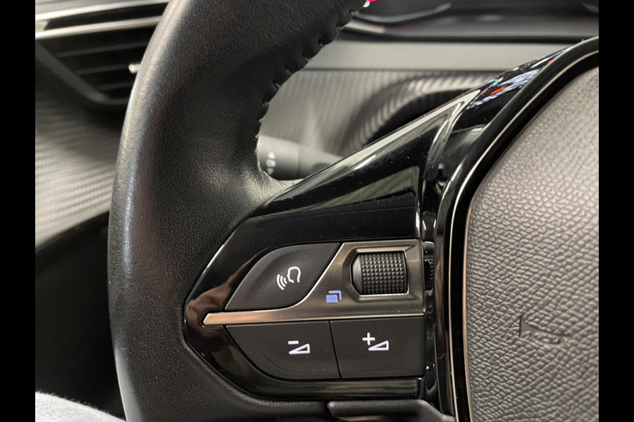 Peugeot 208 1.2 PureTech 100pk Active Pack | Navigatie | Apple Carplay/Android Auto | Parkeersensoren achter | Cruise Control | Airco | Lichtmetalen velgen