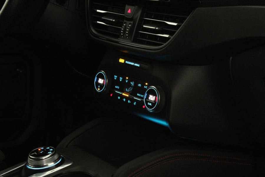 Ford Kuga 2.5 PHEV ST-Line X 225pk > Winterpakket/Trekhaak/all season/Frozen White/Plug-in hybride