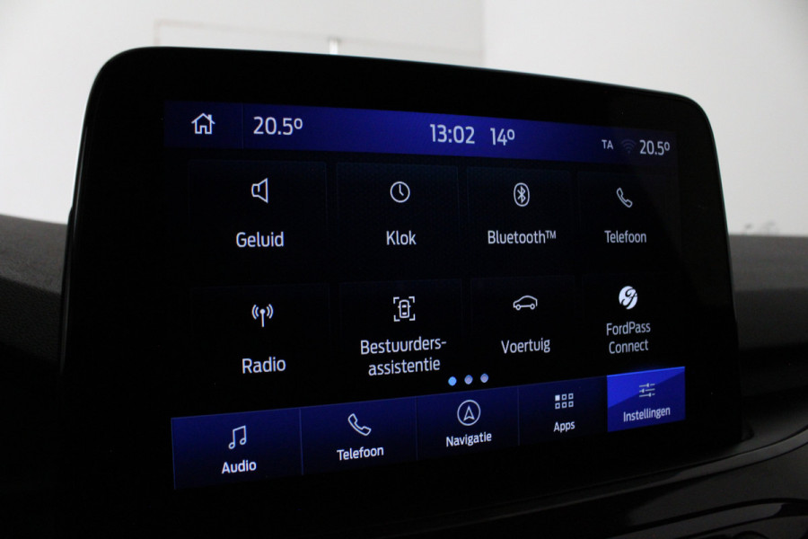 Ford Kuga 2.5 PHEV ST-Line X 225pk > Winterpakket/Trekhaak/all season/Frozen White/Plug-in hybride