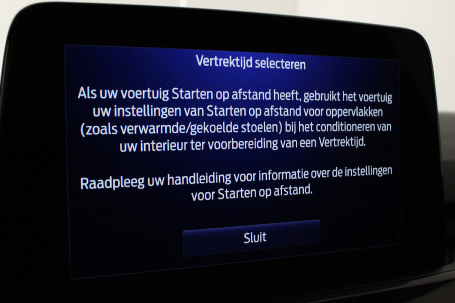 Ford Kuga 2.5 PHEV ST-Line X 225pk > Winterpakket/Trekhaak/all season/Frozen White/Plug-in hybride