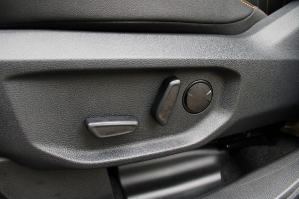 Ford Ranger 2.3 Double Cab PHEV Wildtrak Nieuw | B&O | Trekhaak | Elektr. Rolhoes | BLIS | Adaptieve cruise