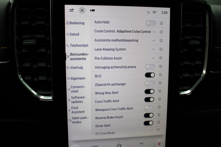 Ford Ranger 2.3 Double Cab PHEV Wildtrak Nieuw | B&O | Trekhaak | Elektr. Rolhoes | BLIS | Adaptieve cruise