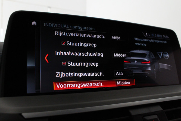 BMW X4 M40i High Executive 354pk > Pano.scuif/360°/H&K/Driving Assistant Plus