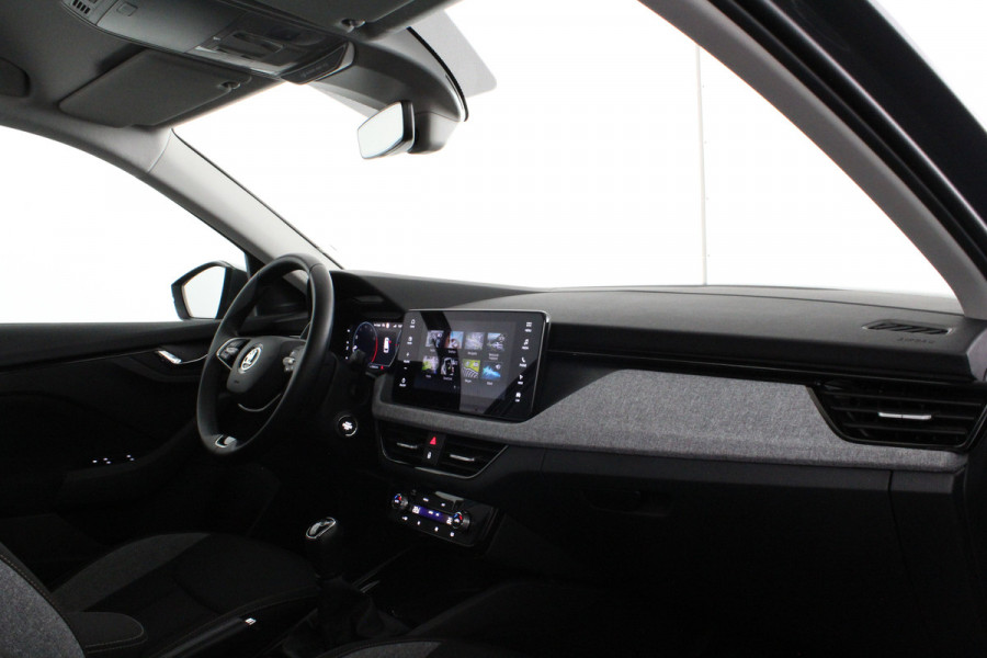 Škoda Kamiq 1.0 TSI Selection Camera/Keyless/Graphite Grey/parkeersensoren