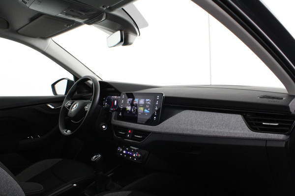 Škoda Kamiq 1.0 TSI Selection Camera/Keyless/Graphite Grey/parkeersensoren